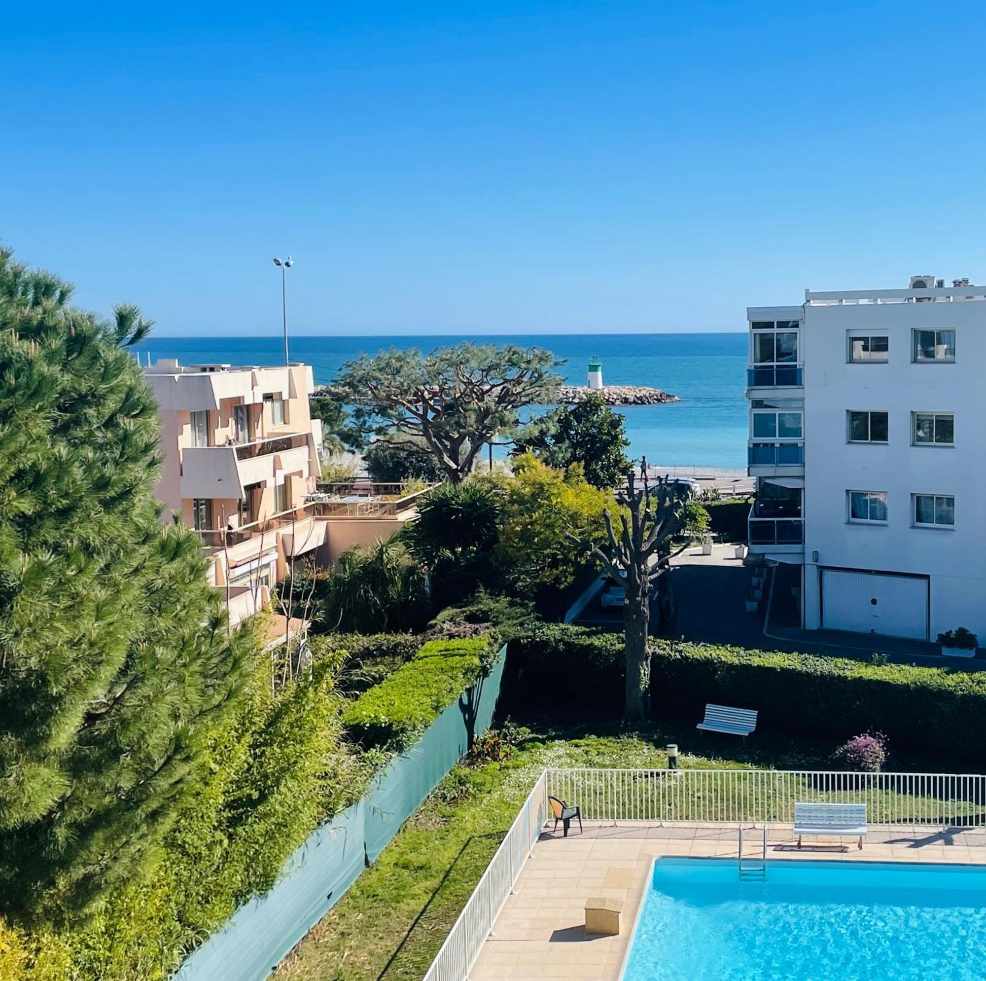 Residence Mediterranee - Beachfront - Sun And Seaview - Pool - Private Parking Cagnes-sur-Mer Exterior foto